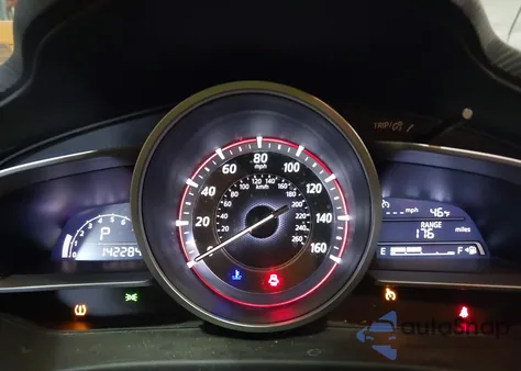 2014 Mazda Mazda3 I Sport из США, поврежденный, VIN JM1BM1U72E1127571